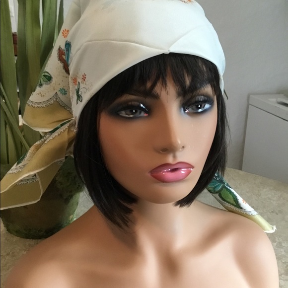 VTG Butterfly Scarf - Picture 3 of 5